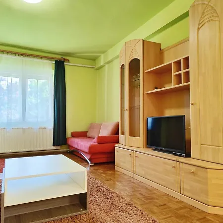 Park Apartman Apartment *